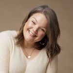 Profile Picture of Amanda | Senior Photographer (@amandaholloway) on Instagram