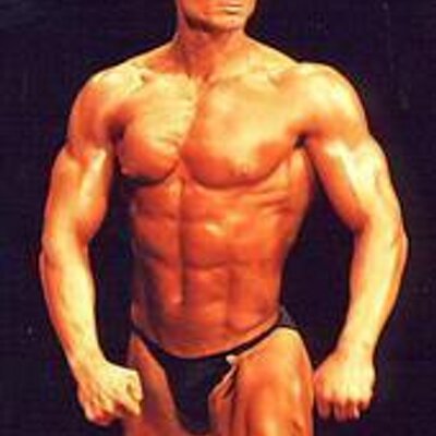 Profile Picture of Eric Peyton (@getfittyler) on Twitter