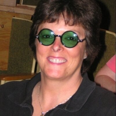 Profile Photo of Jan Donnelly (@Smokeyrose8) on Twitter