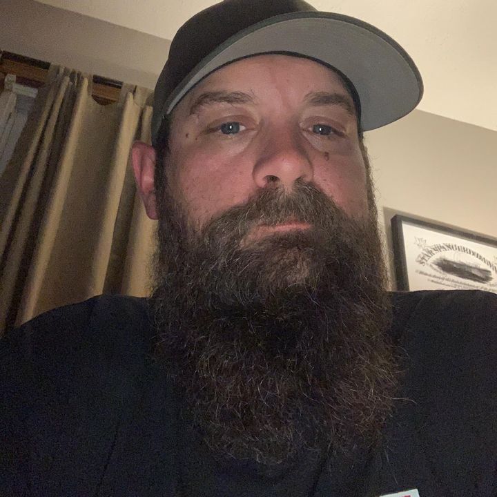 Profile Picture of Aaron Brackett (@aaronbrackett5) on Tiktok