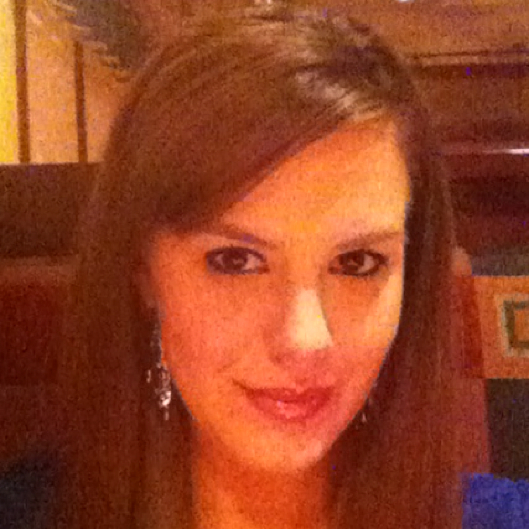 Profile Picture of Erica Spann (@lulasmommy) on Poshmark