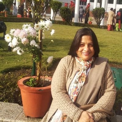 Profile Picture of Neelu Sinha (@NeeluSinha14) on Twitter