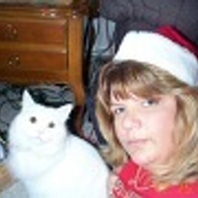 Profile Picture of Cindy Parr (@summercin) on Twitter