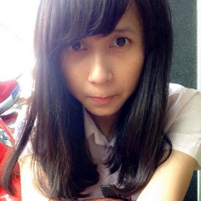 Profile Picture of Nguyễn Như Ý (@XoanKul) on Twitter