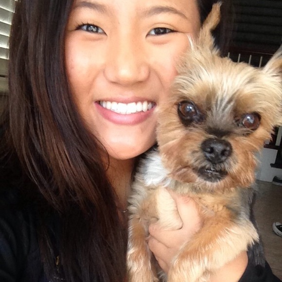 Profile Picture of Erica Yoo (@ericayoo) on Poshmark