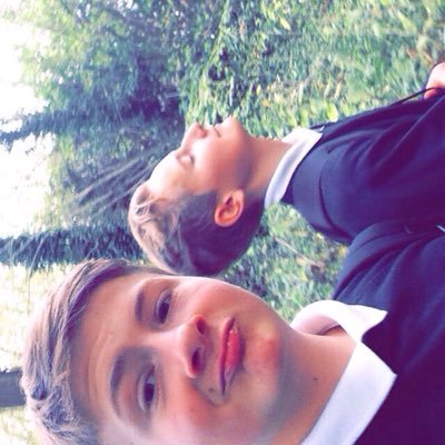 Profile Picture of Aaron (@_aaron_hillary_) on Twitter