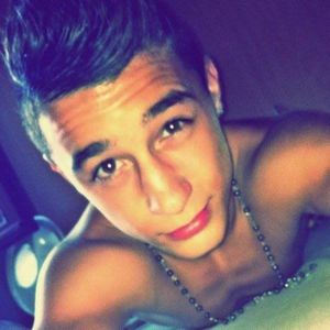 Profile Picture of Tata Benn (@taha.ben) on Myspace