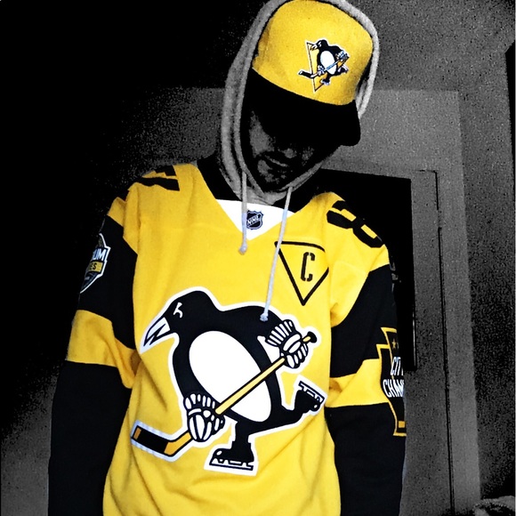 Profile Picture of Gregory Cardenas (@gregorio92) on Poshmark