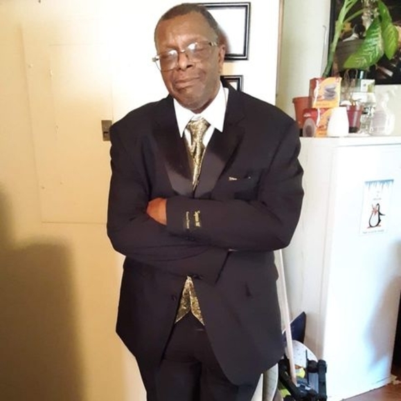 Profile Picture of Richard Vanderveer (@vanrich0155) on Poshmark