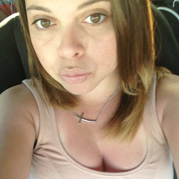 Profile Picture of Carol Vivanco (@carol_lala) on Poshmark