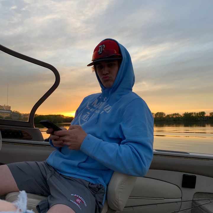 Profile Picture of Jon_broman (@@jonathanbroman) on Tiktok