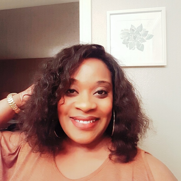 Profile Picture of Chasity Jones (@chanice81) on Poshmark
