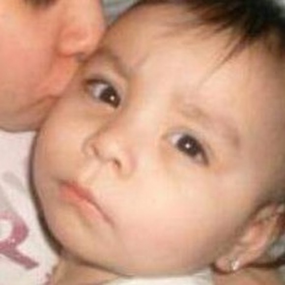 Profile Picture of Joshua Roy (@joshuaroy957) on Poshmark