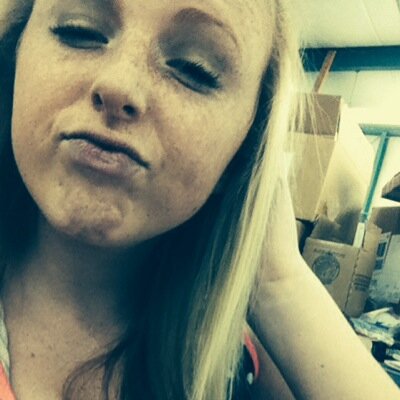 Profile Picture of Kiersten Lee (@kierstenlee13) on Twitter