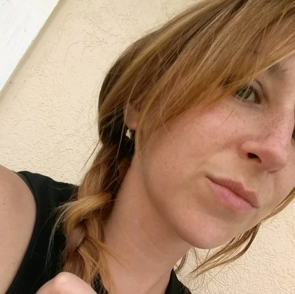 Profile Picture of Jessica Blicharz (@jbliharz710) on Poshmark