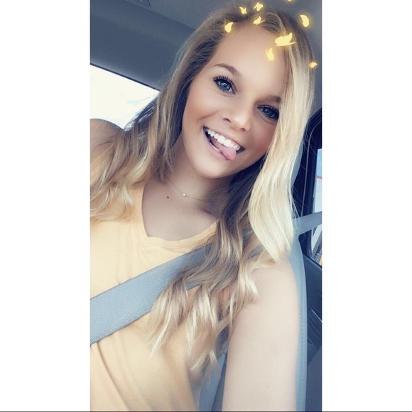 Profile Picture of Karlie Biehler (@kbbaby18) on Poshmark