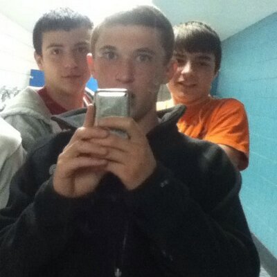 Profile Picture of Jason (@JayGramSwagg) on Twitter