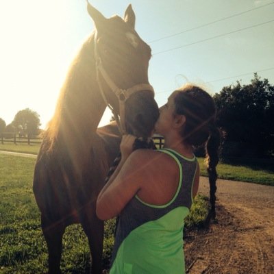 Profile Picture of Hillary Zimmerman (@HillaryZimmer14) on Twitter