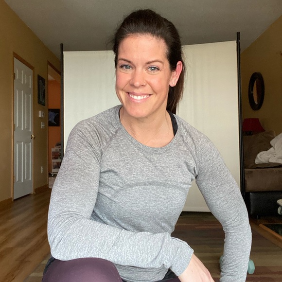 Profile Picture of Tessa Dalton foss (@tdaltonfoss) on Poshmark
