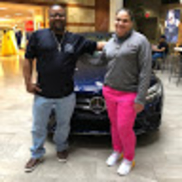 Profile Picture of Keeping it real with eric and kim Aaron (@mrchill1968) on Poshmark