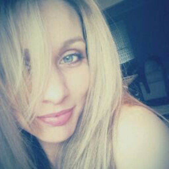 Profile Picture of Ocean Yracheta (@oceanista2) on Poshmark