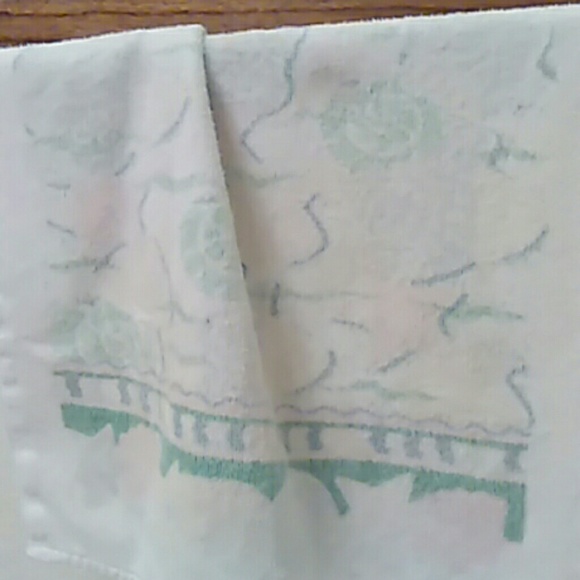 Profile Picture of Josh Neri (@voteforjosh) on Poshmark