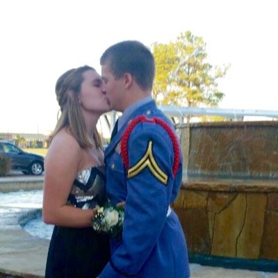 Profile Picture of Haylee Brooke Wade (@HayleeWade) on Twitter