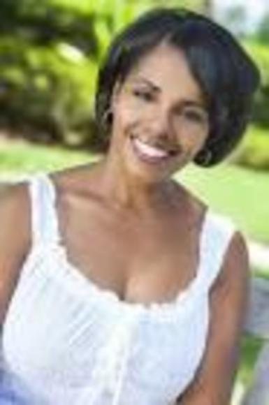 Profile Picture of Shari Thomas (@shari_4i6s6oq) on Poshmark