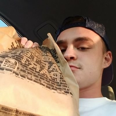 Profile Picture of Henry Mack (@henrymack88) on Twitter