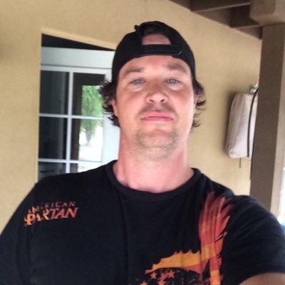 Profile Picture of Robert Patriquin (@robertpatriquin) on Twitter