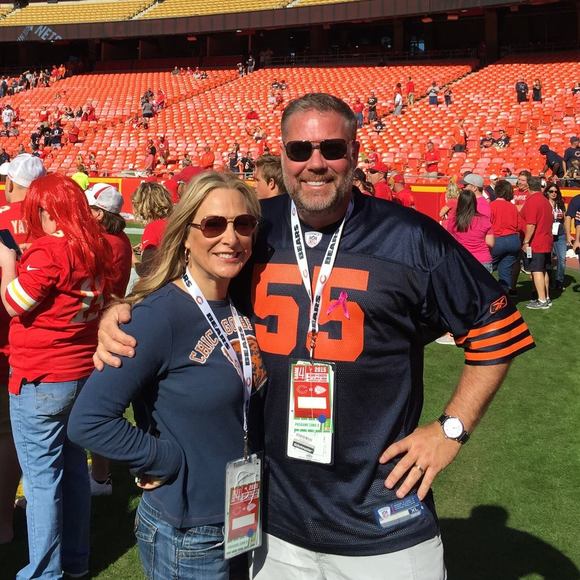 Profile Picture of Thomas Harter (@hawkeye2244) on Poshmark