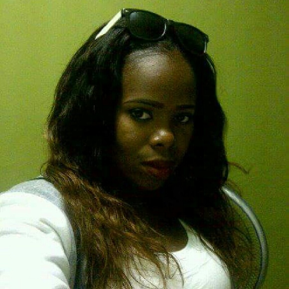 Profile Picture of Kenisha Mckenzie (@kmckenzie2015) on Poshmark