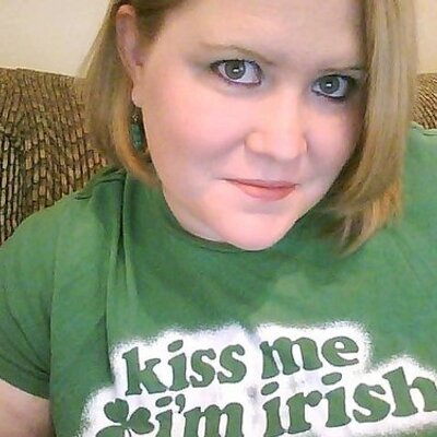 Profile Picture of Lynette Howe (@mlynette981) on Twitter