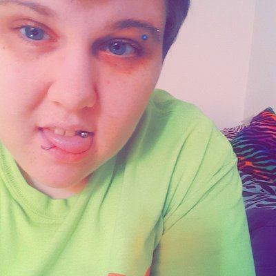 Chris Bartok - Twitter Profile Picture of Chris Bartok (@1994Chrissy) on Twitter