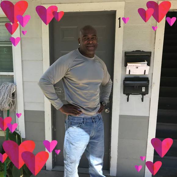 Profile Picture of Edward Blake (@blake7308) on Poshmark