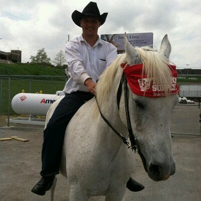 Profile Picture of Jacob Blum (@jacobblum223) on Twitter