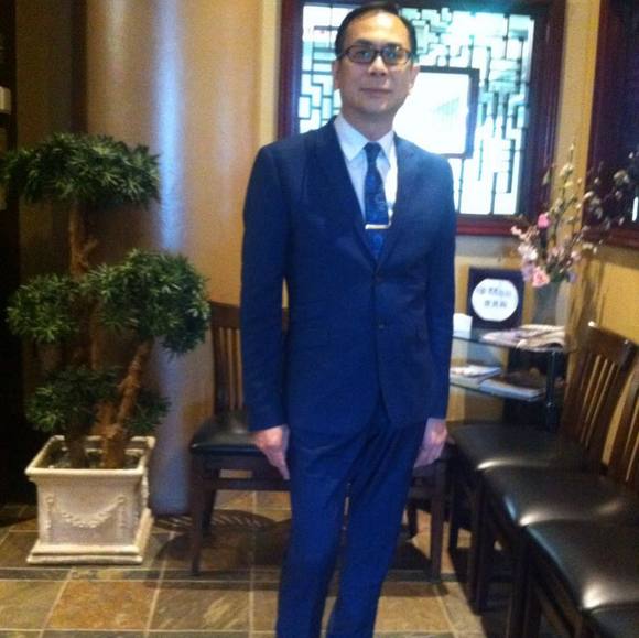 Profile Picture of Ivan Wu (@ivanwu123) on Poshmark