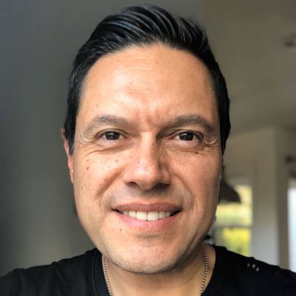 Profile Picture of Gonzalo Cordova (@gonzalocordova) on Poshmark