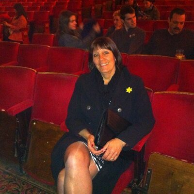 Profile Picture of Sharon Humphreys (@sharonhphys) on Twitter