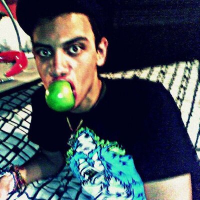 Profile Picture of Alexander Fermin (@AlexTheRealOne) on Twitter