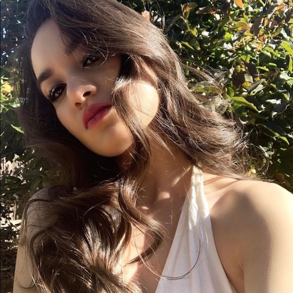 Profile Picture of Awesta Elfar (@awestaelfar) on Poshmark