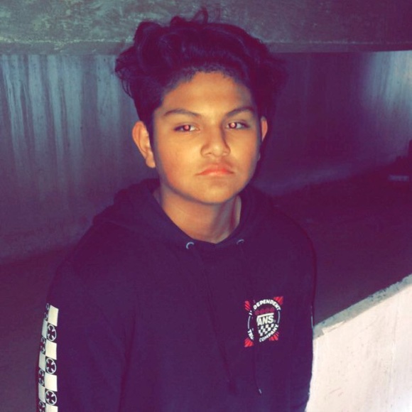 Profile Picture of Kevin Salazar (@ogkevin) on Poshmark