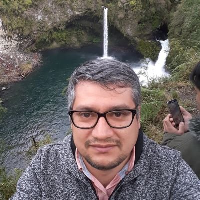 Profile Picture of Cristian Viveros D. (@CrViveros) on Twitter