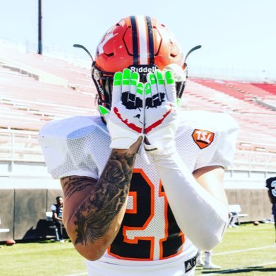 Profile Picture of Frosted Flakes (@AndreFlakes) on Twitter
