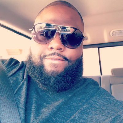 Profile Picture of Aaron McClinton (@therealMacdeze) on Twitter