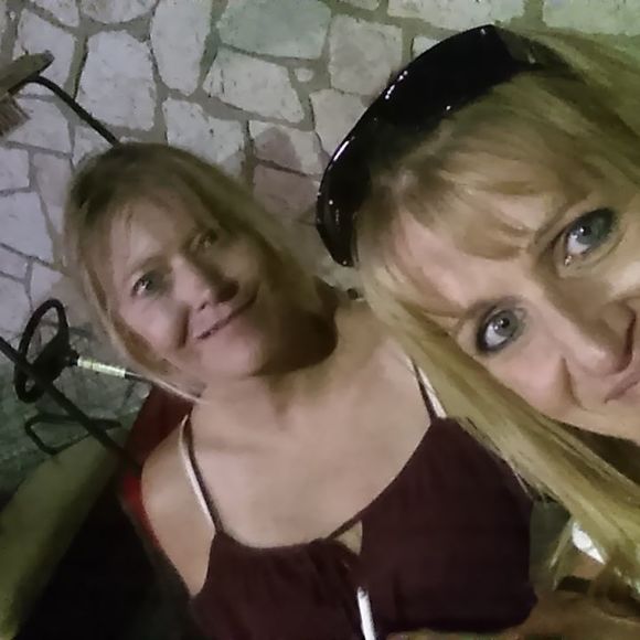 Profile Picture of Chastity Kesterson (@tampax70) on Poshmark