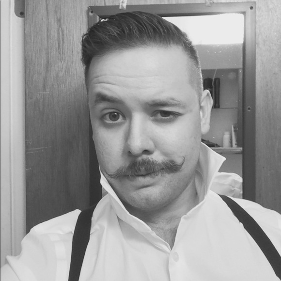 Profile Picture of William Serrano (@london1532) on Poshmark