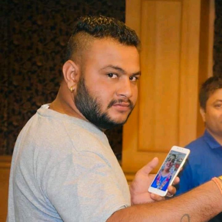 Profile Picture of avinash devkota (@avinash_devkota01) on Tiktok