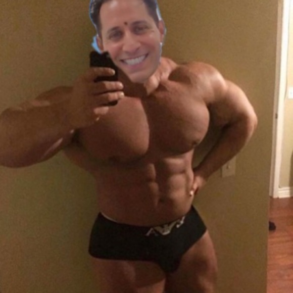 Profile Picture of Dylan Blanco (@1538130) on Poshmark