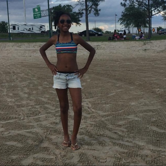 Profile Picture of Jamiah Mccray (@miah_mccray) on Poshmark